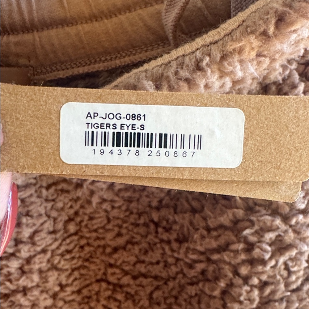 Skims, cozy joggers - Picture 9 of 16